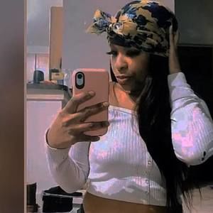 Meet your Posher, Lanassiah